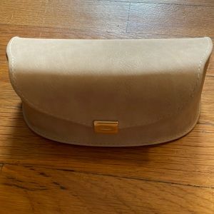 Chloe sunglasses case